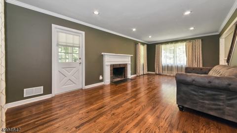 13 Hilltop Ter, Wayne, NJ 07470 photo 5