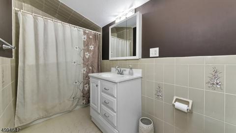 13 Hilltop Ter, Wayne, NJ 07470 photo 18