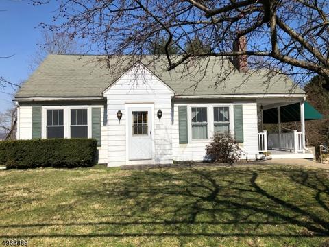 72 New St, Hampton, NJ 08827 photo 1