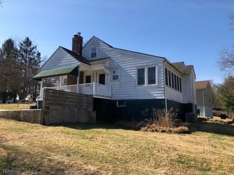 72 New St, Hampton, NJ 08827 photo 2