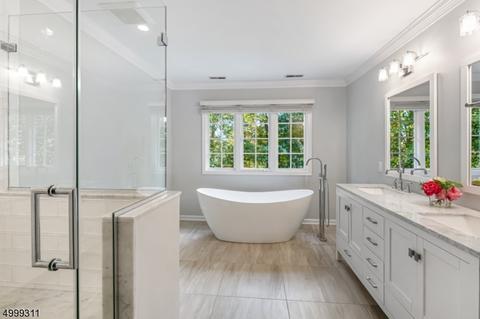 4 Byram Ct, Mendham, NJ 07945 photo 3