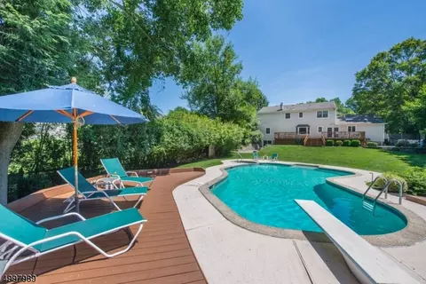 34 Phoenix Dr, Mendham, NJ 07945 photo 21