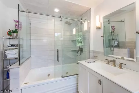34 Phoenix Dr, Mendham, NJ 07945 photo 17