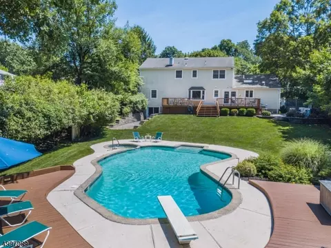 34 Phoenix Dr, Mendham, NJ 07945 photo 25