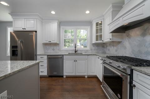 35 Beech Ave, Berkeley Heights, NJ 07922 photo 6