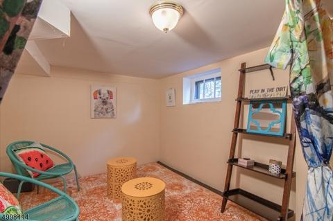 2 Mitchell Ave, Roseland, NJ 07068 photo 22