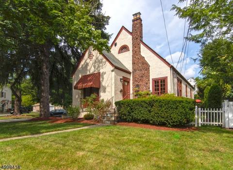 2 Mitchell Ave, Roseland, NJ 07068 photo 1