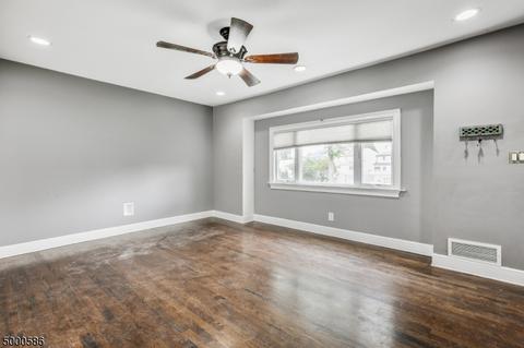 64 Ivy St, Clark, NJ 07066 photo 10