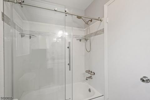 16 Trafalgar Ct, Hackettstown, NJ 07840 photo 14