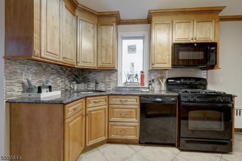 190 Howard Ave, Passaic, NJ 07055 photo 11