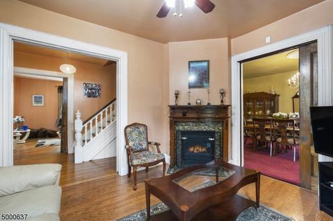 383 Hillside Ave, Orange, NJ 07050 photo 9