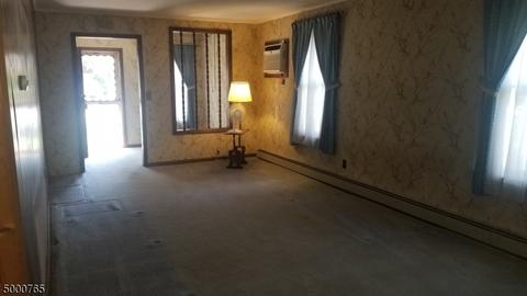 83 Alps Rd, Wayne, NJ 07470 photo 2