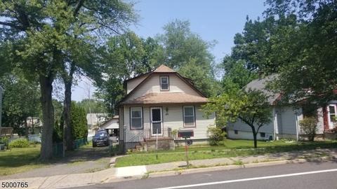 83 Alps Rd, Wayne, NJ 07470 photo 1