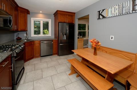 28 Terrace Rd, Wayne, NJ 07470 photo 7