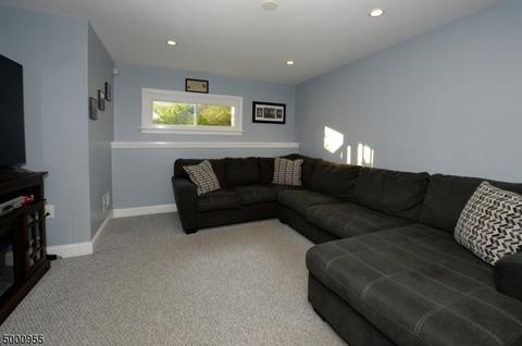 28 Terrace Rd, Wayne, NJ 07470 photo 13