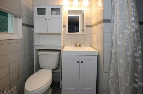 28 Terrace Rd, Wayne, NJ 07470 photo 12