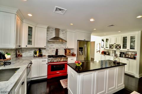 16 Apache Rd, Wayne, NJ 07470 photo 7