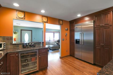 183 Mohawk Trl, Wayne, NJ 07470 photo 13