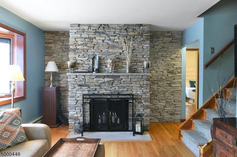 183 Mohawk Trl, Wayne, NJ 07470 photo 3