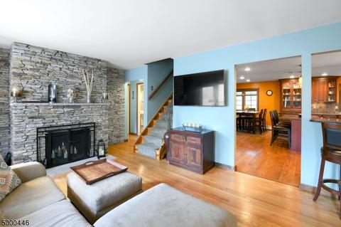 183 Mohawk Trl, Wayne, NJ 07470 photo 4