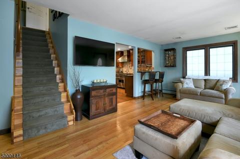 183 Mohawk Trl, Wayne, NJ 07470 photo 5