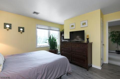 183 Mohawk Trl, Wayne, NJ 07470 photo 22