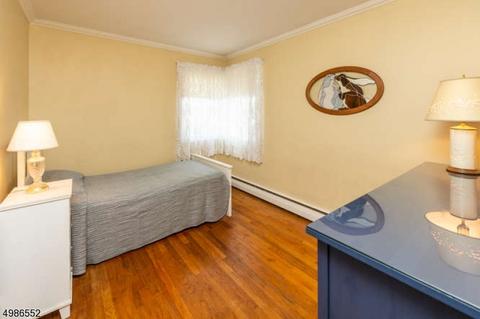 2 Deerfield Rd, Wayne, NJ 07470 photo 9