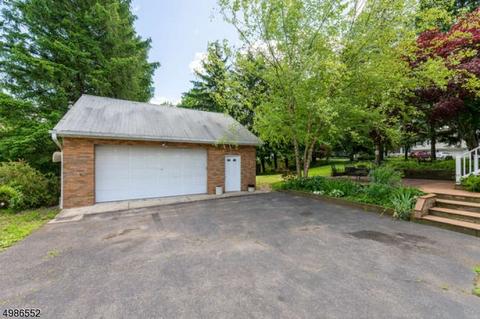 2 Deerfield Rd, Wayne, NJ 07470 photo 17