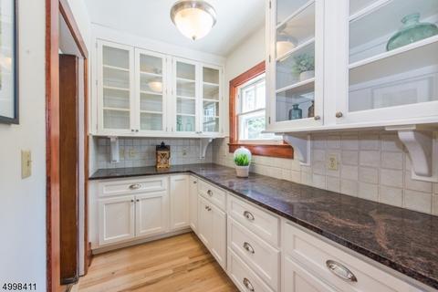 5 Duryea Rd, Montclair, NJ 07043 photo 13