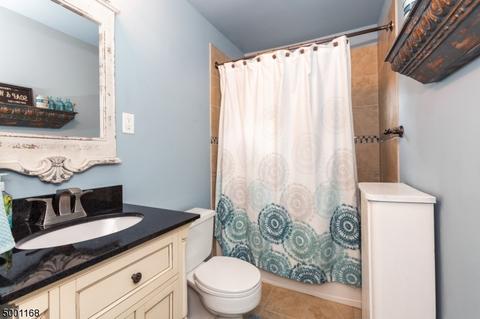 37 Stiles Rd, Warren, NJ 07059 photo 20