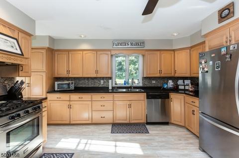 37 Stiles Rd, Warren, NJ 07059 photo 13