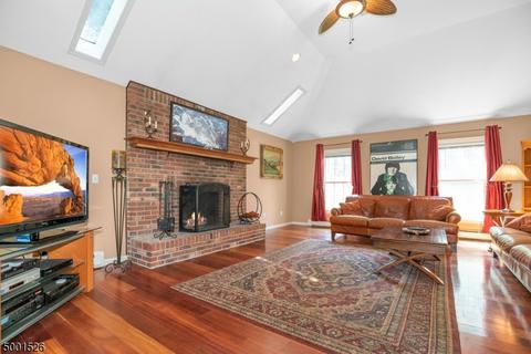 24 Nancy Ter, Hackettstown, NJ 07840 photo 8