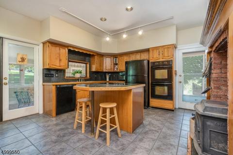 49 Main St, Hampton, NJ 08827 photo 12