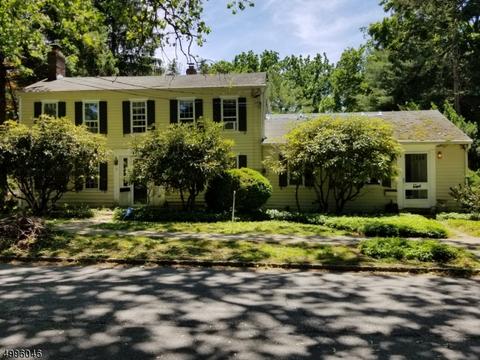 8 Prospect St, Mendham, NJ 07945 photo 1
