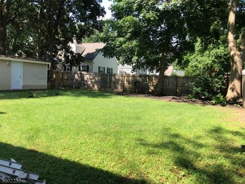 79 Glen Ct, North Plainfield, NJ 07063 photo 23
