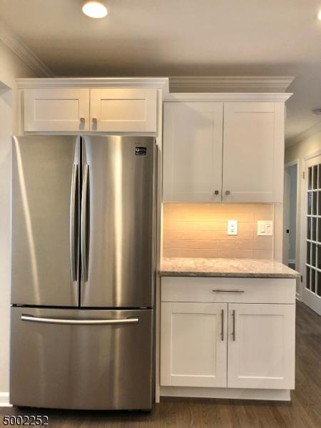79 Glen Ct, North Plainfield, NJ 07063 photo 5