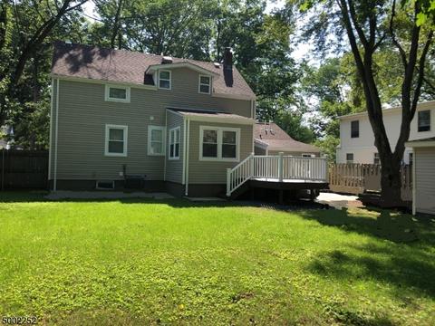 79 Glen Ct, North Plainfield, NJ 07063 photo 21