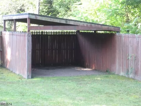 9 Maple Rd, Byram Twp, NJ 07821 photo 18
