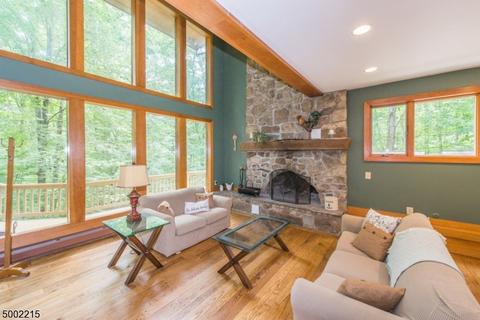 33 Stephens Mill Rd, Hackettstown, NJ 07840 photo 2