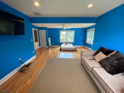 7 Blake Dr, Clark, NJ 07066 photo 17