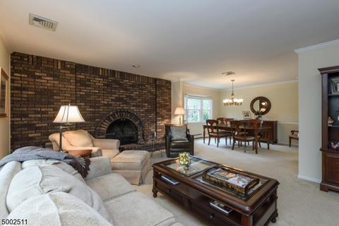 4 Maple Pl, Nutley, NJ 07110 photo 8