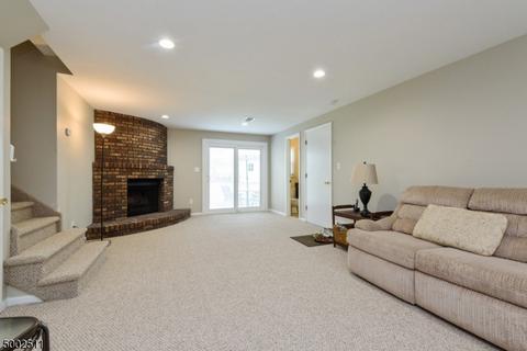 4 Maple Pl, Nutley, NJ 07110 photo 18