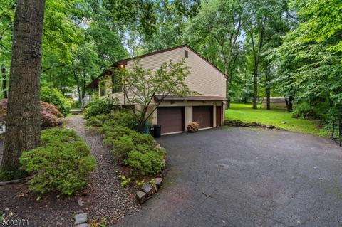 205 Summit Ave, Gillette, NJ 07933 photo 5