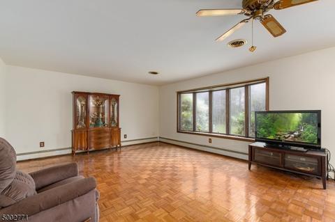 205 Summit Ave, Gillette, NJ 07933 photo 15