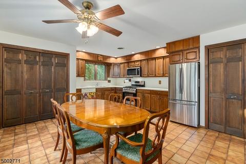 205 Summit Ave, Gillette, NJ 07933 photo 10