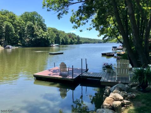 1153 E Lakeside Dr, Vernon Twp., NJ 07422 photo 1