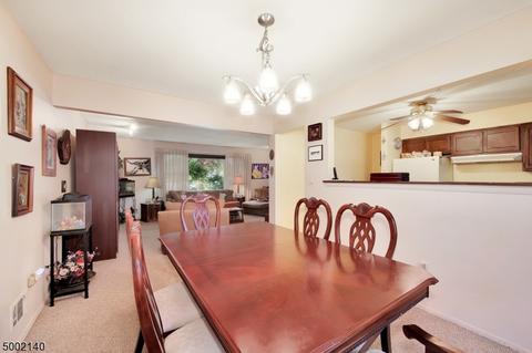 261 Andover Dr, Wayne, NJ 07470 photo 9