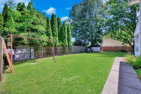 261 Andover Dr, Wayne, NJ 07470 photo 23