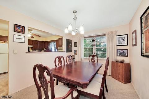 261 Andover Dr, Wayne, NJ 07470 photo 8