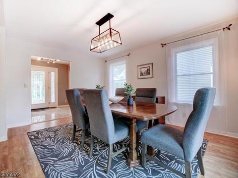 8 Mapes Ave, Springfield, NJ 07081 photo 4